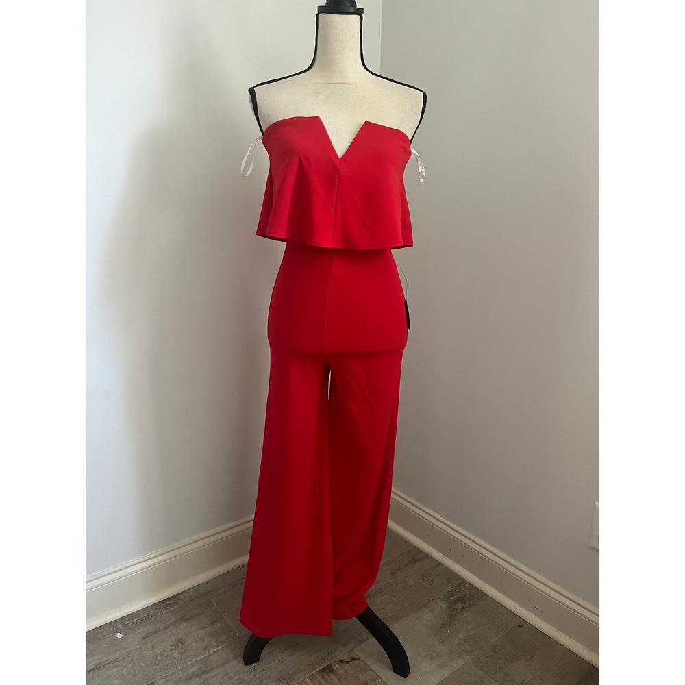 Lulu’s Red Strapless Wide Leg Jumpsuit XS Classic Minimalist Chic Wedding Guest